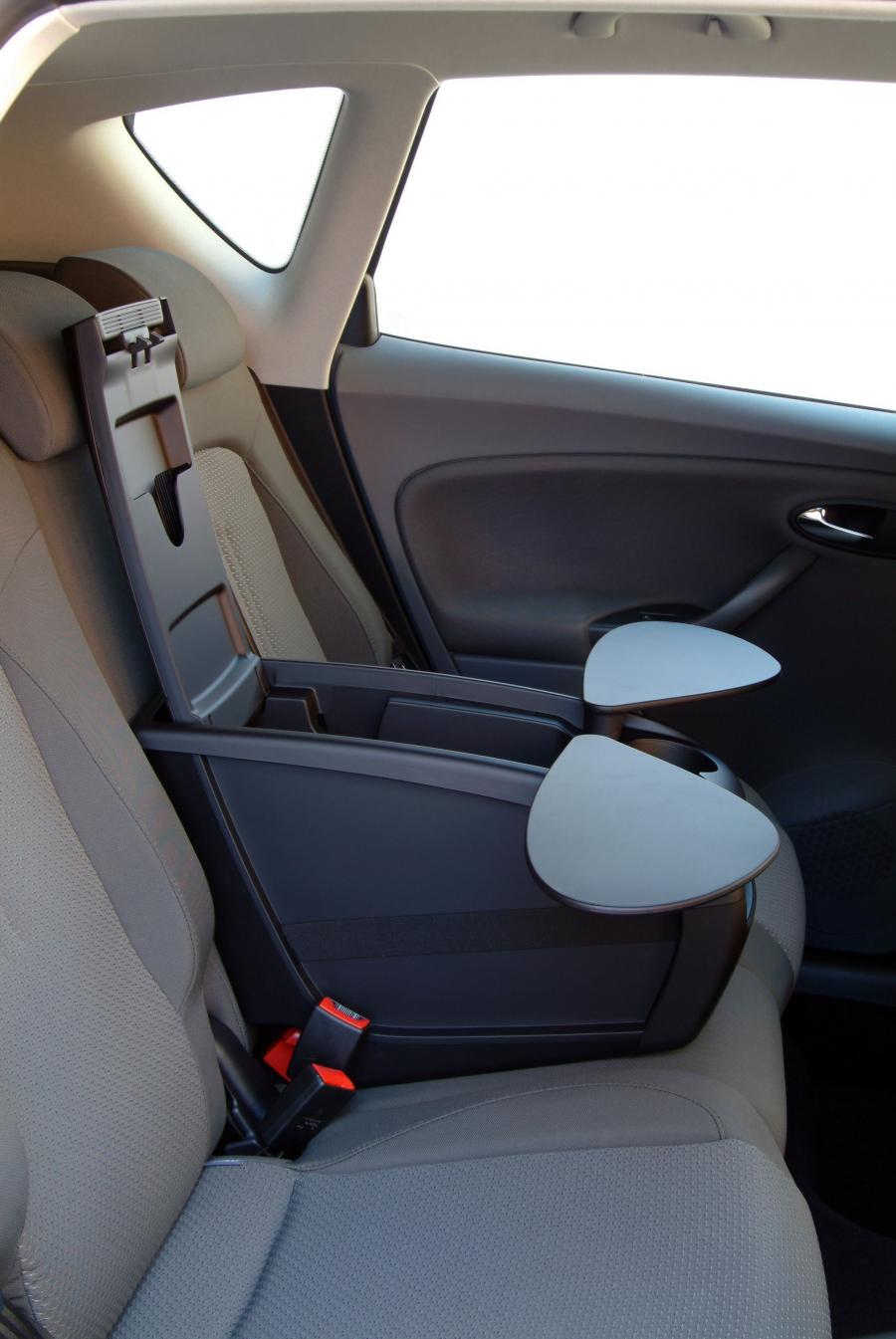  Seat Toledo 2004 года  (фото 15 из 110)